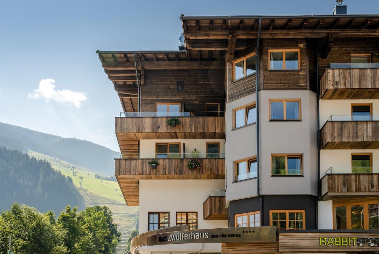 Hotel das Zwölferhaus Saalbach Exterior foto